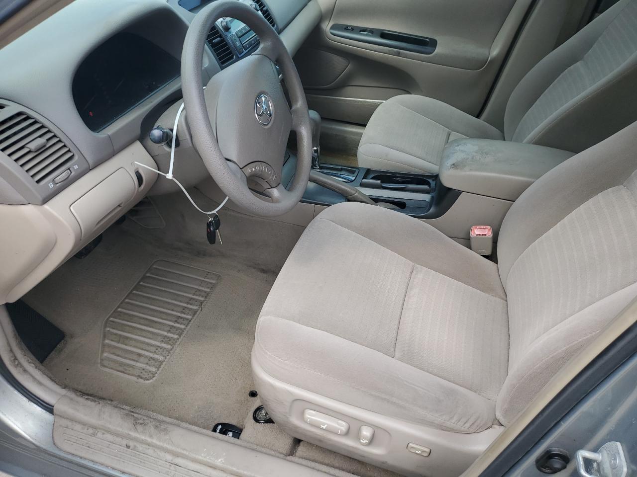 2005 Toyota Camry Le VIN: 4T1BE32K05U596300 Lot: 85861255