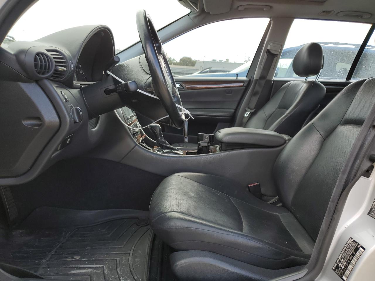 2002 Mercedes-Benz C 320 VIN: WDBRH64J32F181888 Lot: 85120285