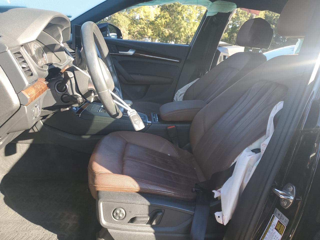 2018 Audi Q5 Premium VIN: WA1ANAFY6J2040639 Lot: 86186555