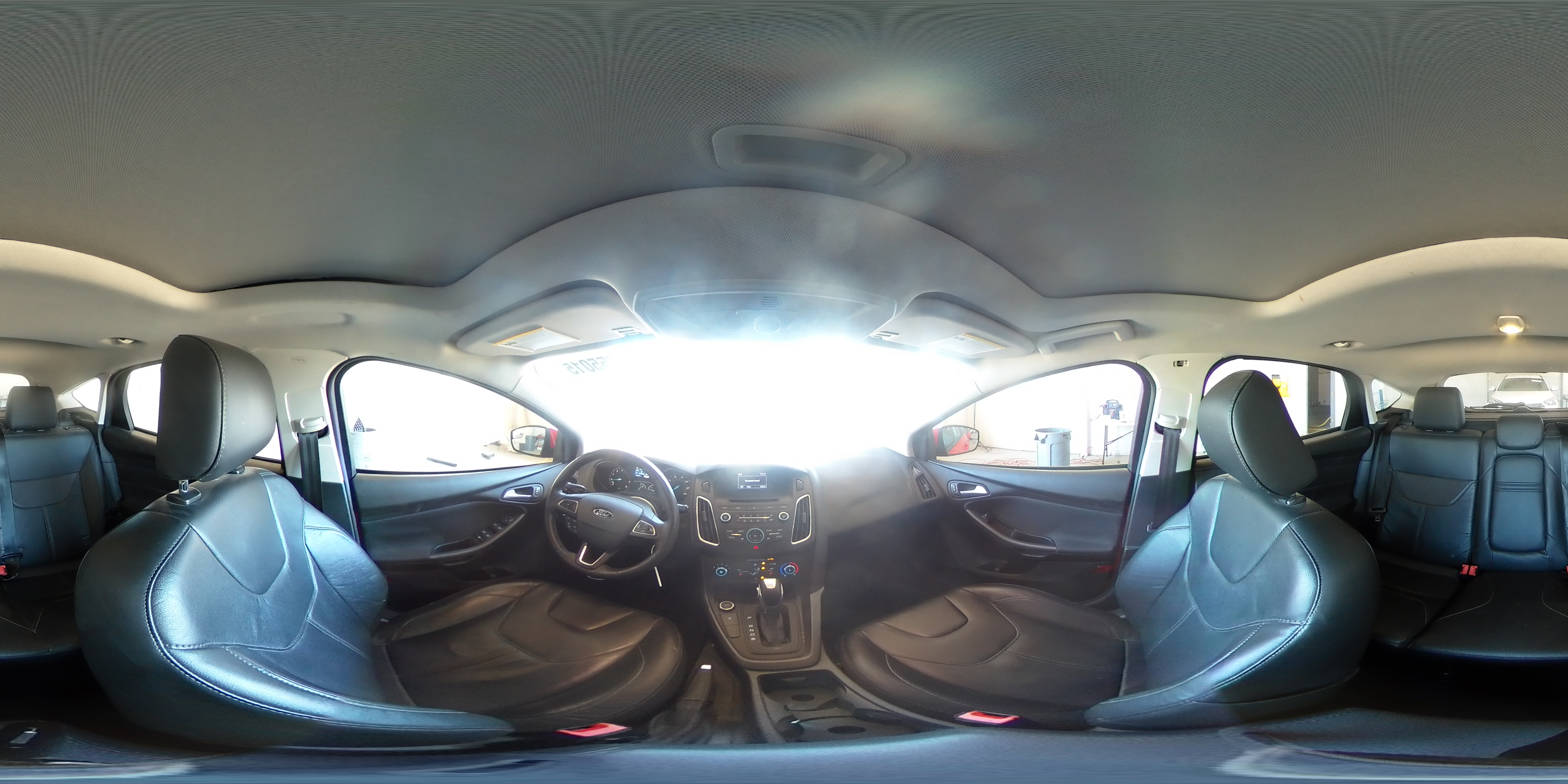 2015 Ford Focus Se VIN: 1FADP3K21FL361098 Lot: 85755015