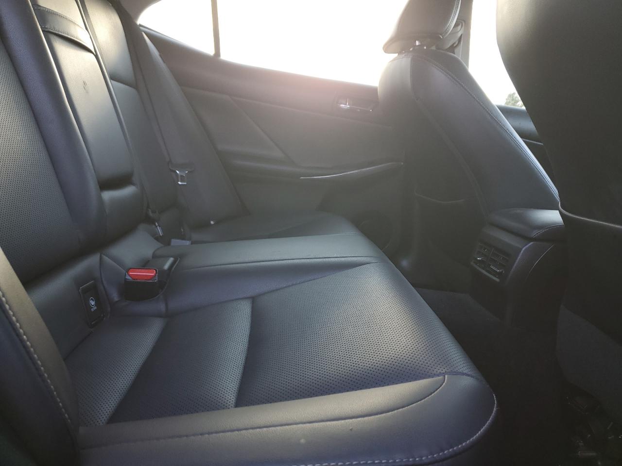 2014 Lexus Is 250 VIN: JTHBF1D28E5018327 Lot: 89481625