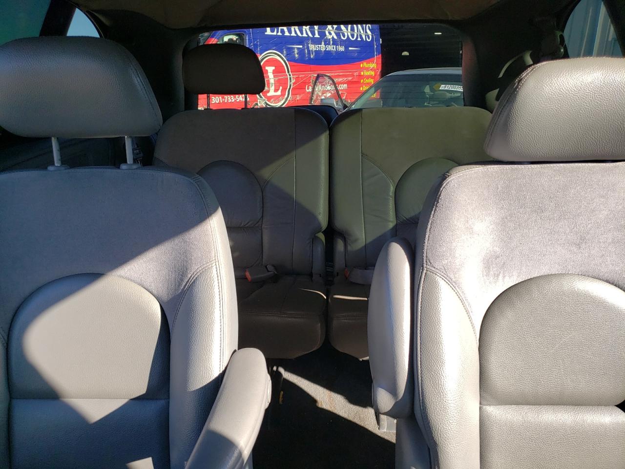 2004 Chrysler Town & Country Limited VIN: 2C8GP64L44R594409 Lot: 84522405