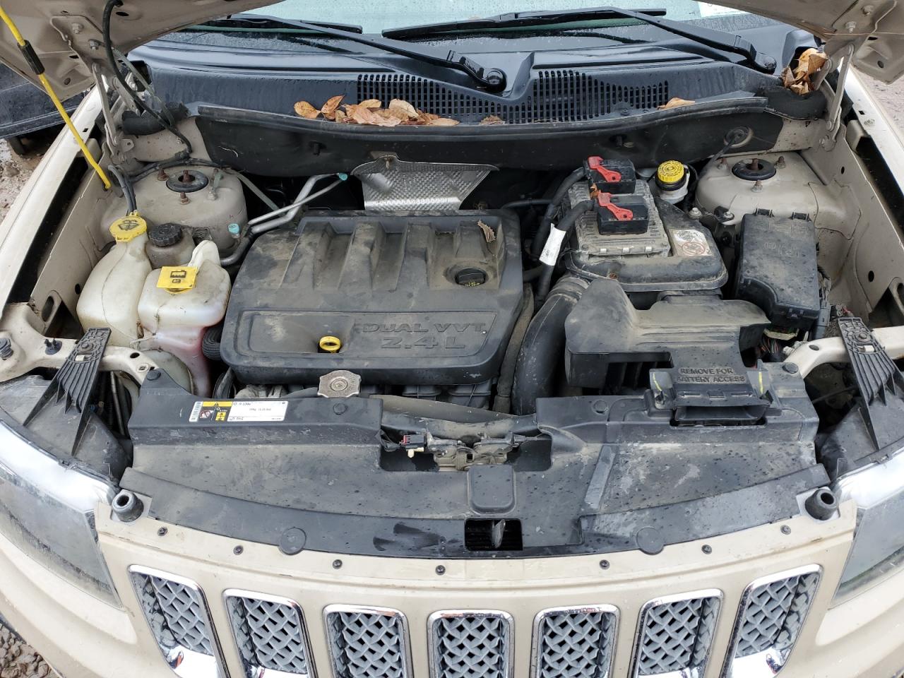 2016 Jeep Compass Latitude VIN: 1C4NJDEB0GD802751 Lot: 90602995