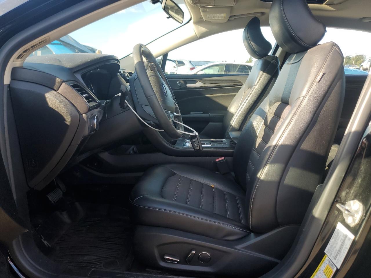 2018 Ford Fusion Se VIN: 3FA6P0HD8JR228512 Lot: 85918175