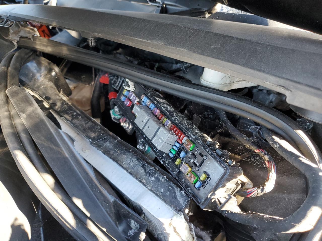 2016 Tesla Model X VIN: 5YJXCAE20GF008746 Lot: 90731695