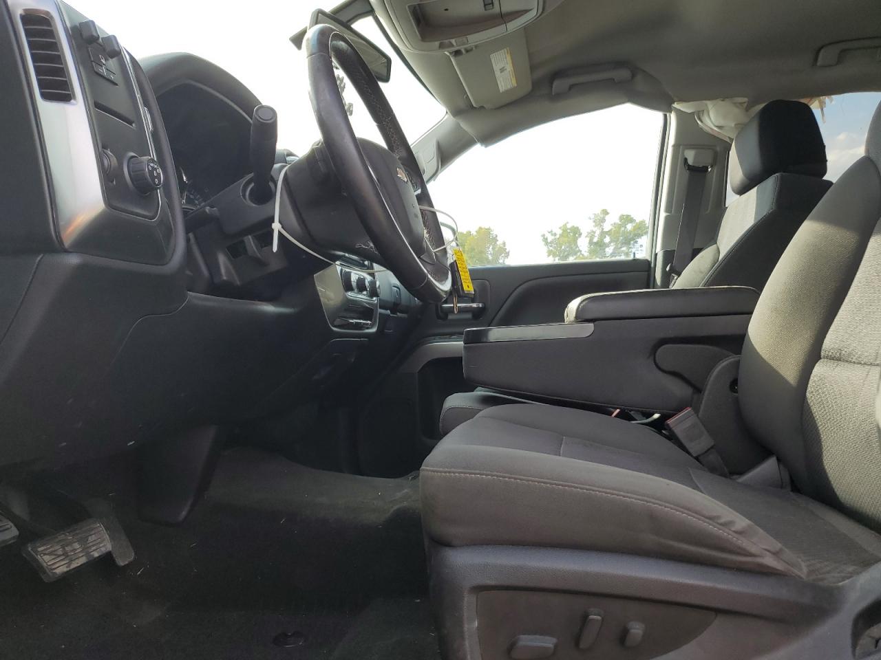 2017 Chevrolet Silverado C1500 Lt VIN: 3GCPCREC3HG439567 Lot: 85327895