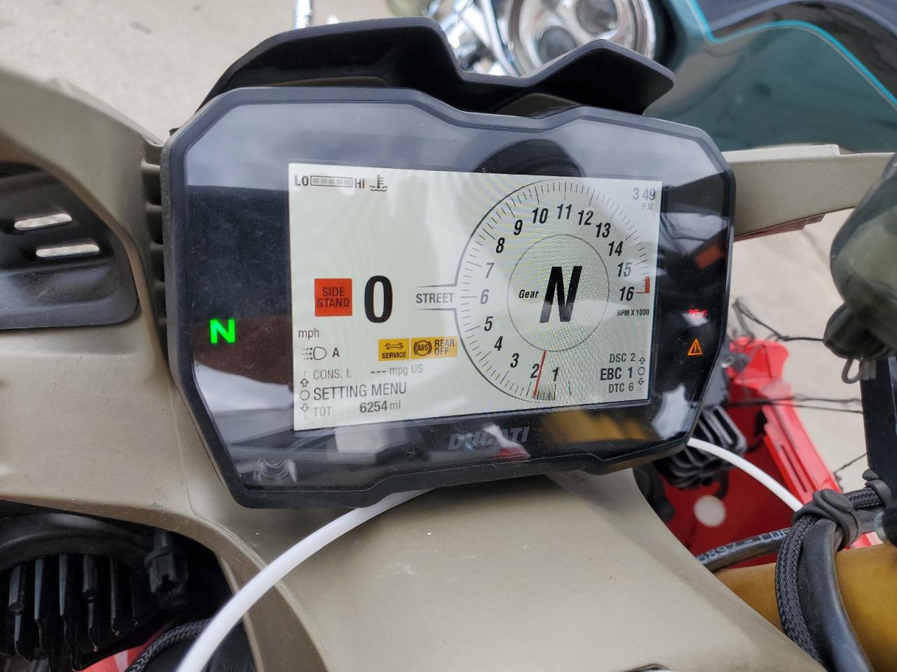 2023 Ducati Panigale V4S VIN: ZDMDAGWW2PB004976 Lot: 90090885