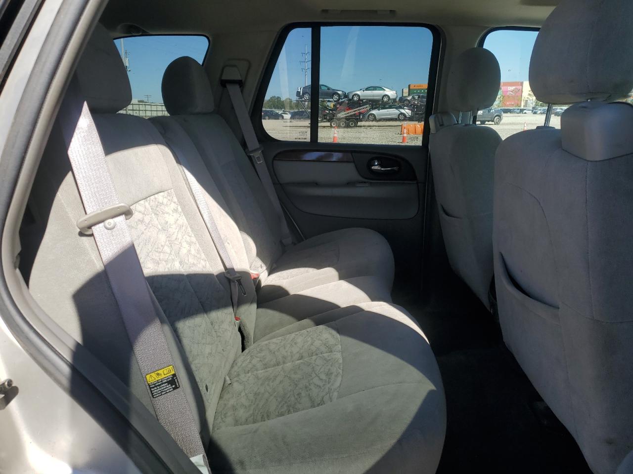 2005 Isuzu Ascender S VIN: 4NUDT13S852700957 Lot: 85551365