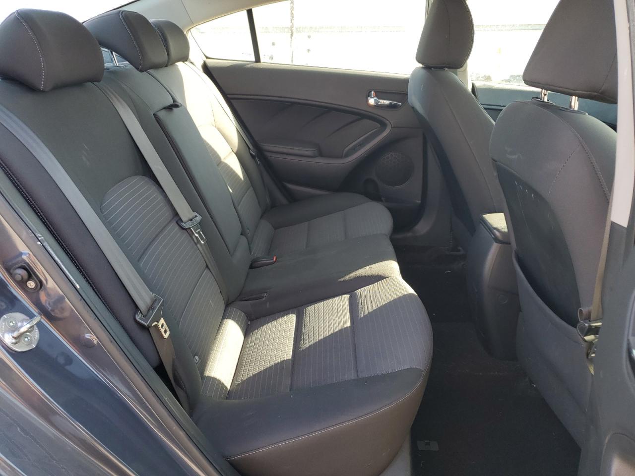 2016 Kia Forte Lx VIN: KNAFX4A69G5462731 Lot: 82198395