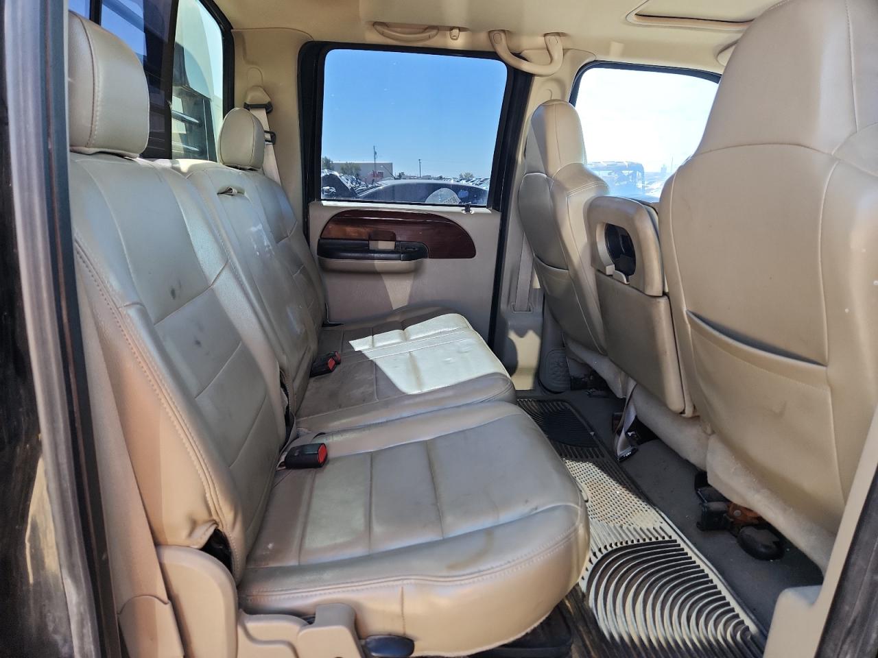 2005 Ford F250 Super Duty VIN: 1FTSW21P95EA05528 Lot: 89917915