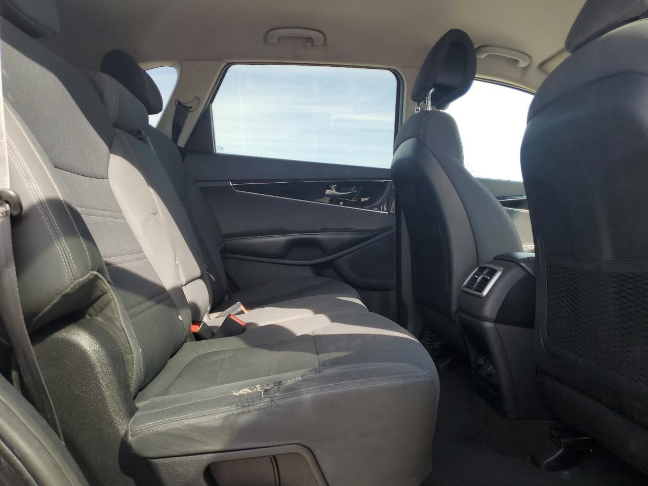 2016 Kia Sorento Lx VIN: 5XYPGDA32GG112846 Lot: 82058615