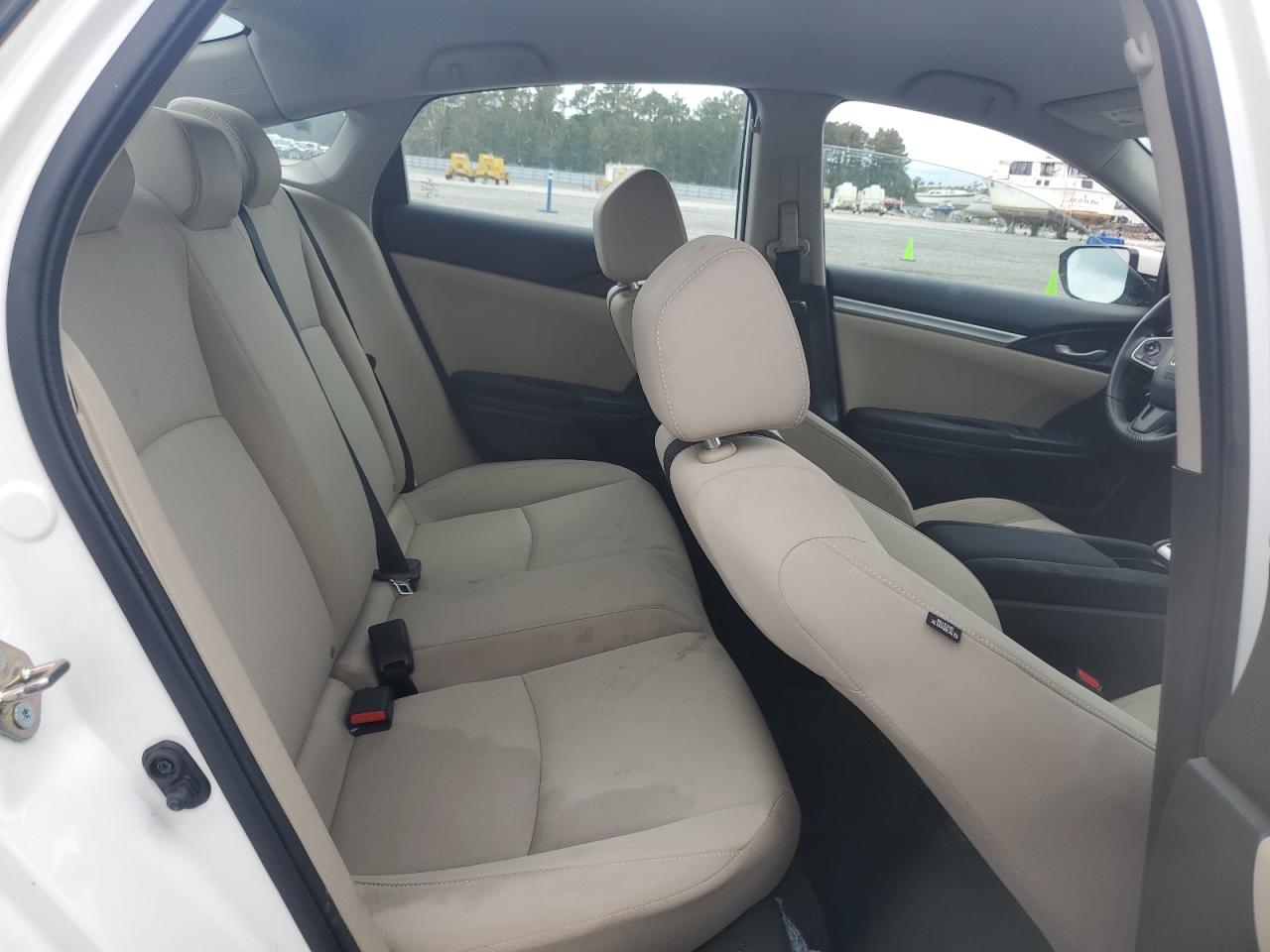 2016 Honda Civic Lx VIN: 19XFC2F52GE080614 Lot: 82416255