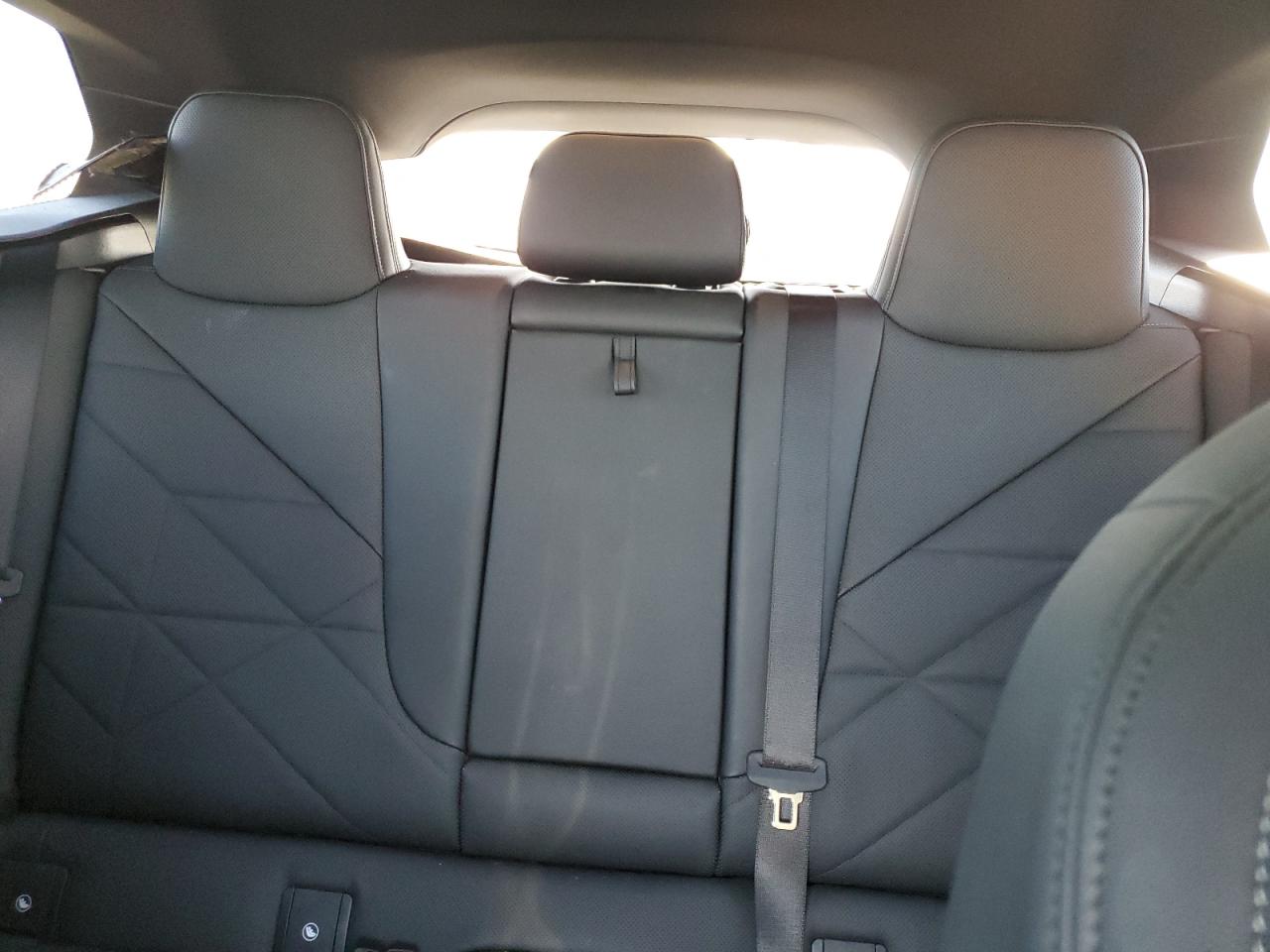 2025 BMW Ix xDrive50 VIN: WB523CF04SCT27832 Lot: 82714335