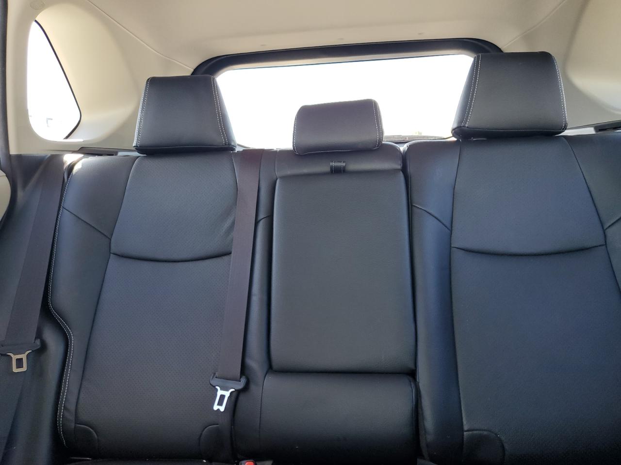 2019 Toyota Rav4 Xle VIN: JTMW1RFV3KD017255 Lot: 87114715