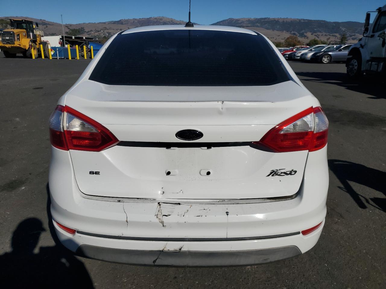 2015 Ford Fiesta Se VIN: 3FADP4BJ8FM158690 Lot: 85424015