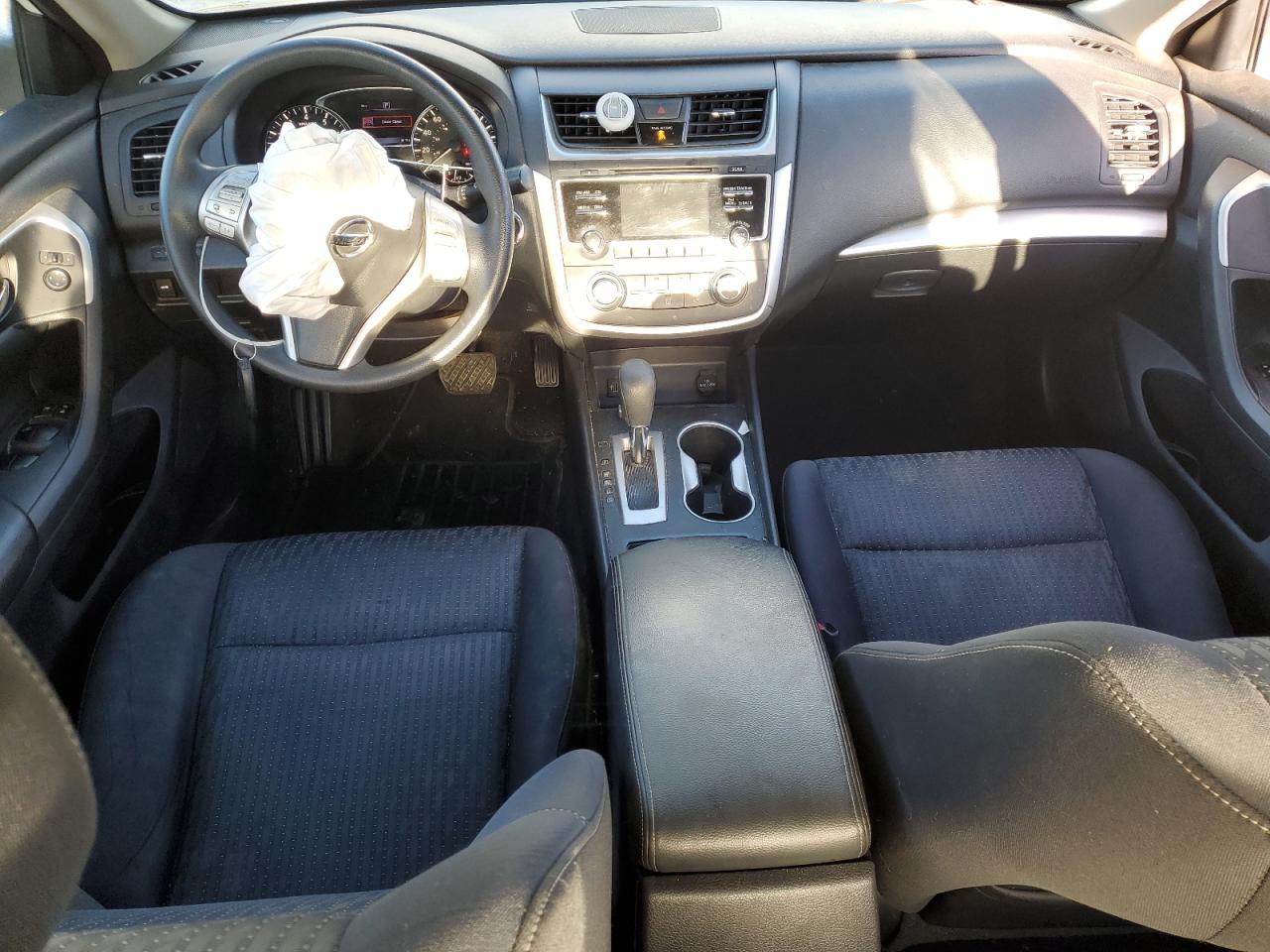 2017 Nissan Altima 2.5 VIN: 1N4AL3AP4HC128685 Lot: 85744065
