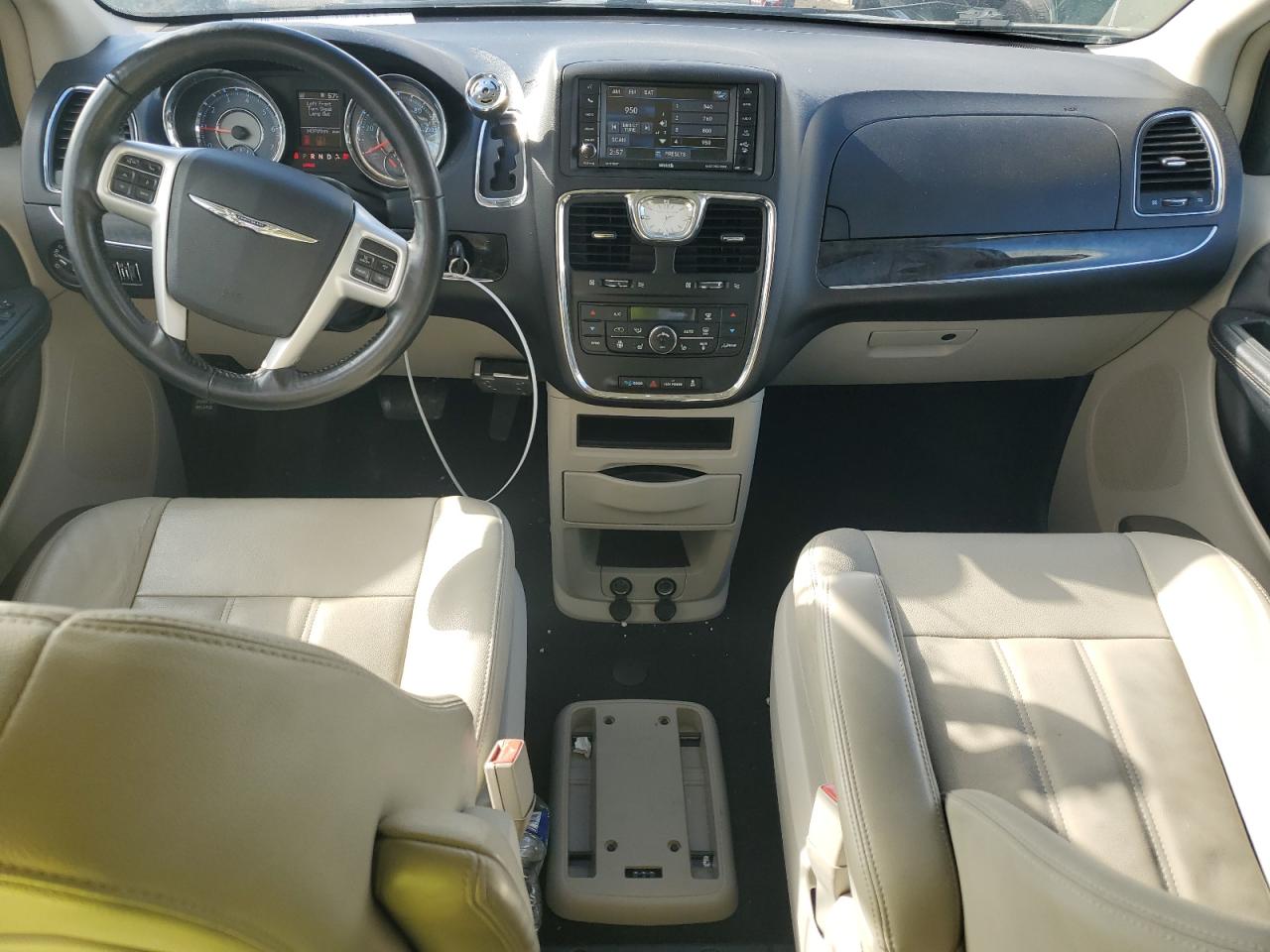 2015 Chrysler Town & Country Touring VIN: 2C4RC1BG2FR629921 Lot: 86801415