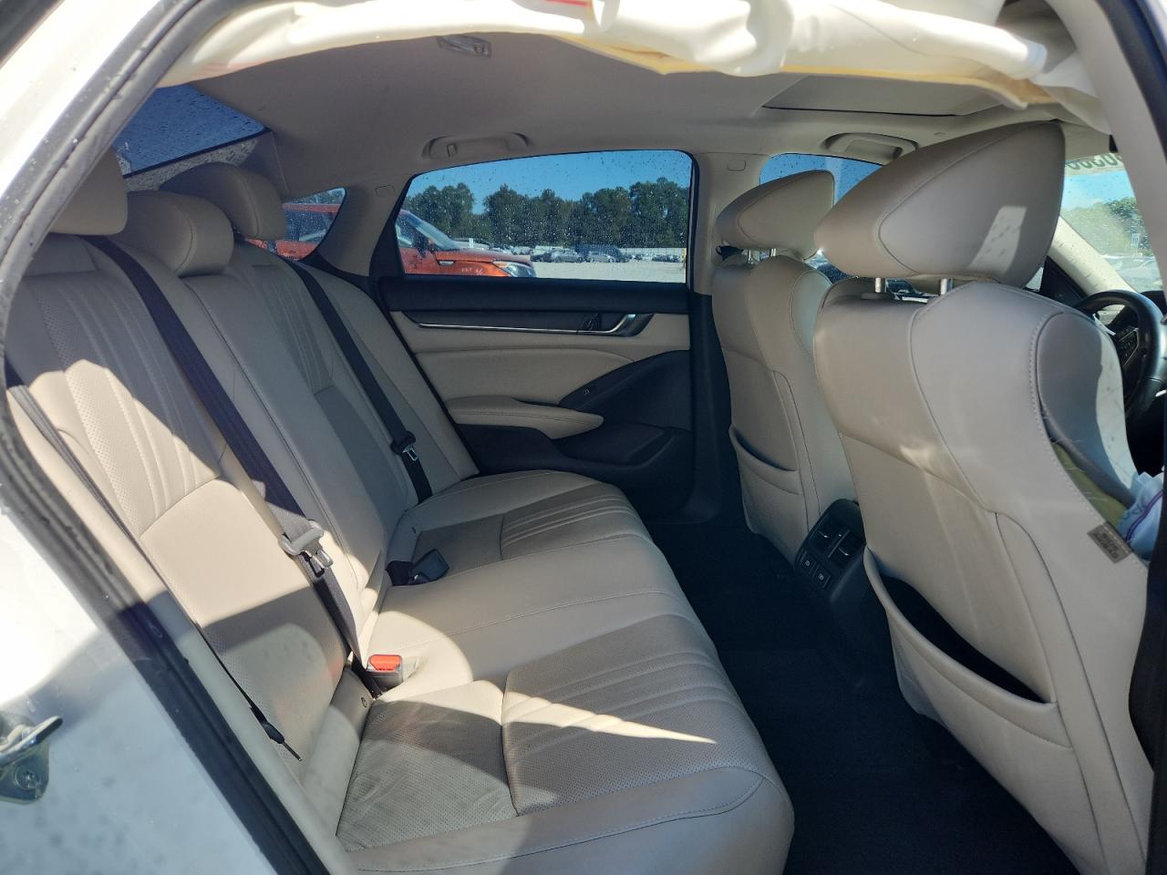 2022 Honda Accord Hybrid Exl VIN: 1HGCV3F52NA002905 Lot: 86303485