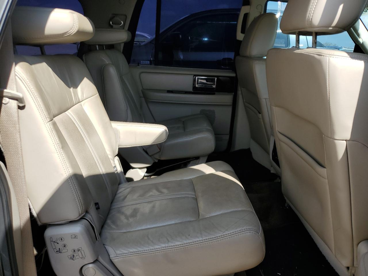 2015 Lincoln Navigator L VIN: 5LMJJ3HT5FEJ08944 Lot: 87103645