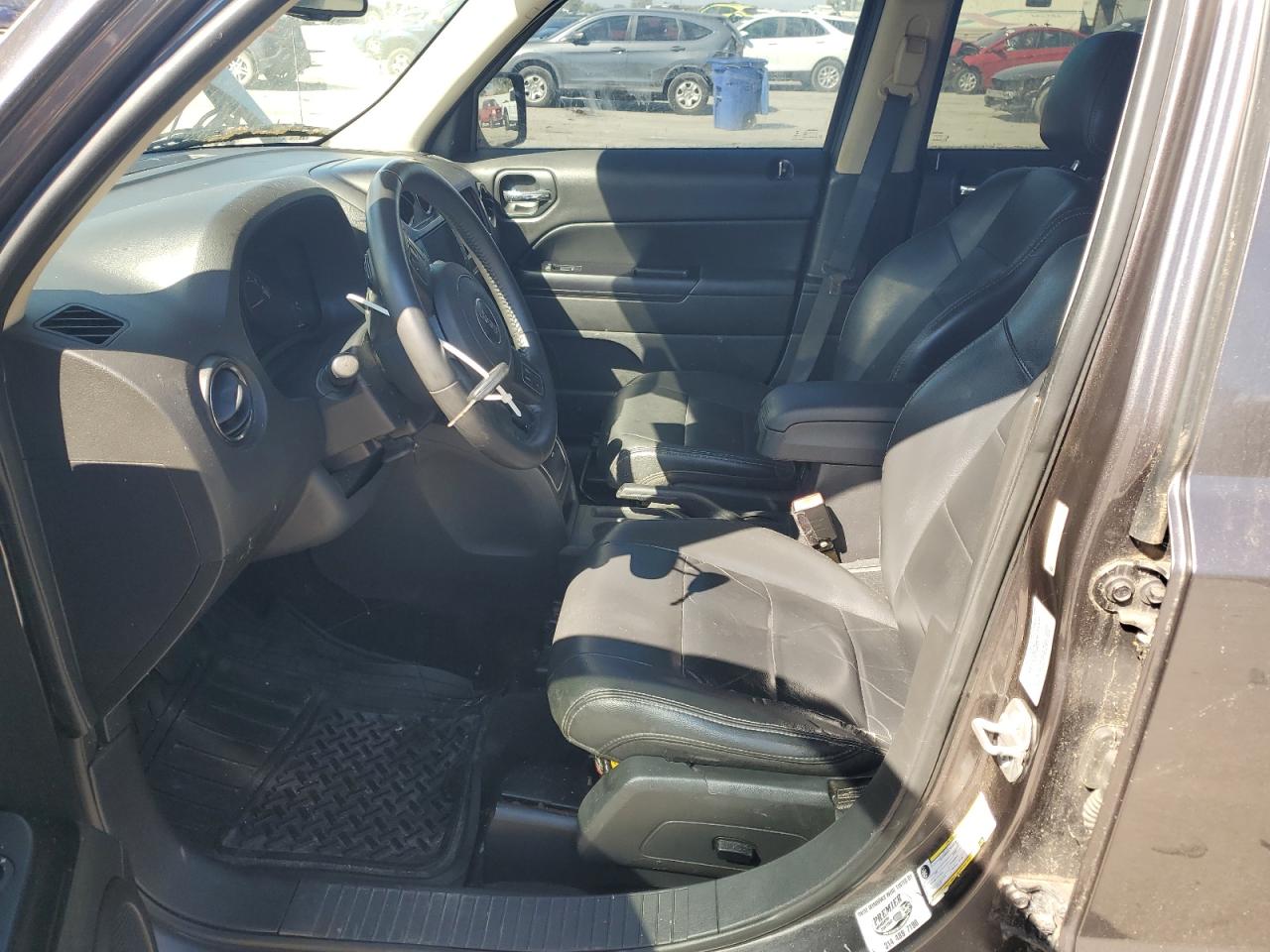 2015 Jeep Patriot Latitude VIN: 1C4NJPFA8FD157594 Lot: 82190415