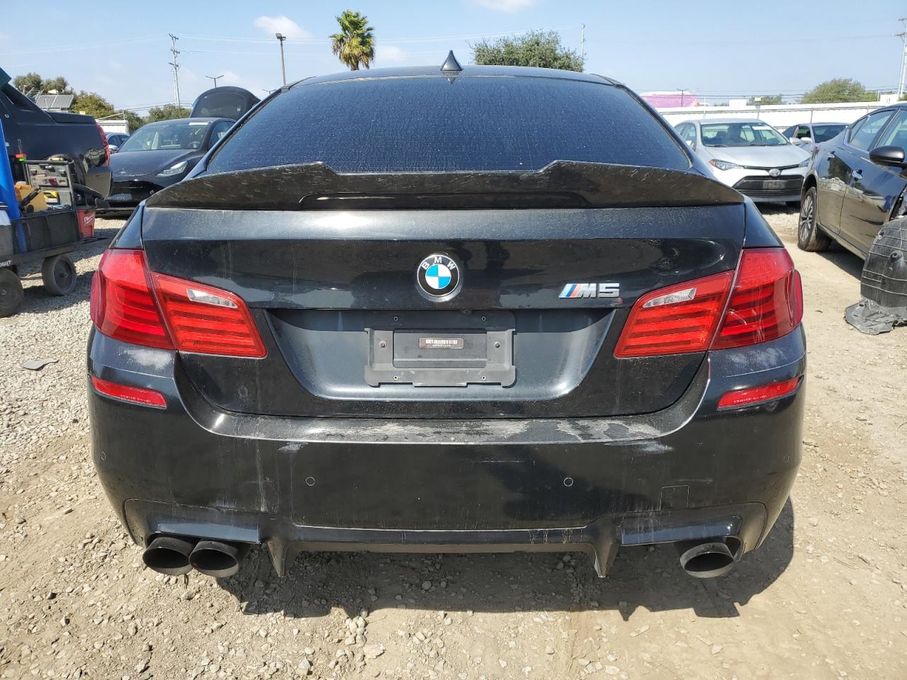 2013 BMW M5 VIN: WBSFV9C57DD095705 Lot: 85140665