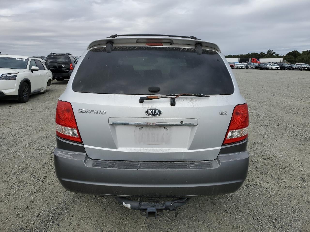 2006 Kia Sorento Ex VIN: KNDJD733965568122 Lot: 84830875