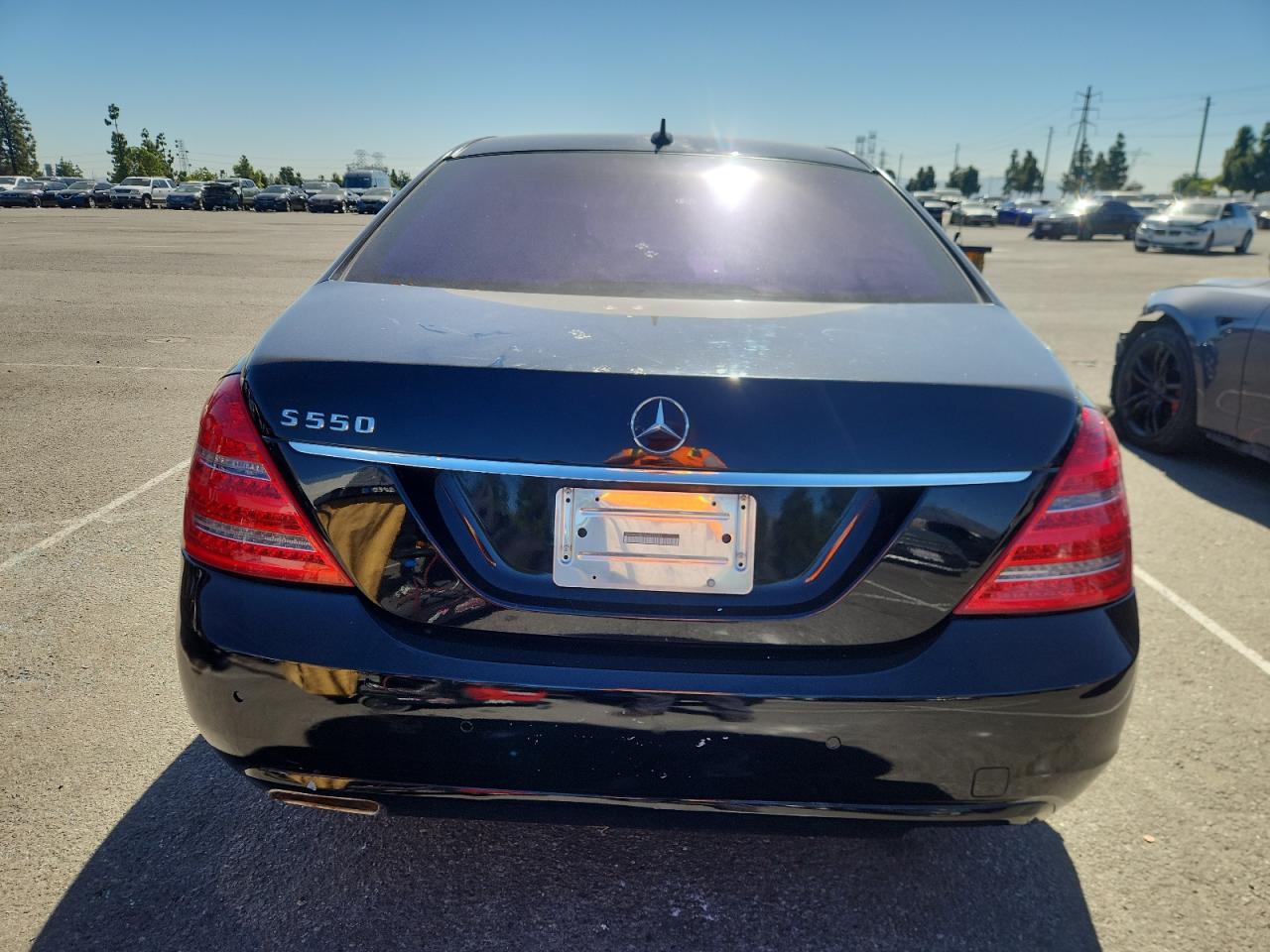 2011 Mercedes-Benz S 550 VIN: WDDNG7BB7BA372883 Lot: 89912685