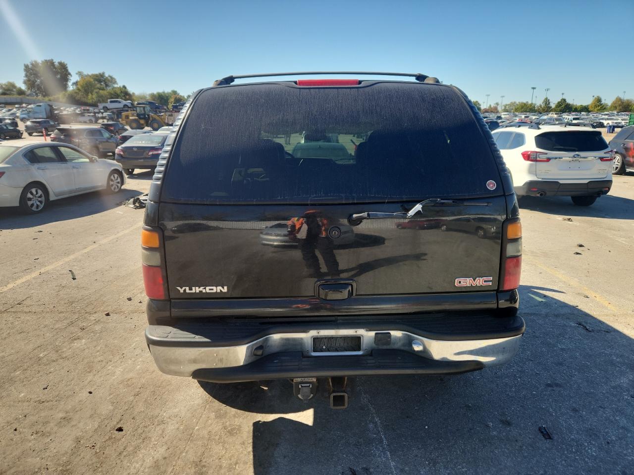 2005 GMC Yukon VIN: 1GKEK13T85J151654 Lot: 89526815