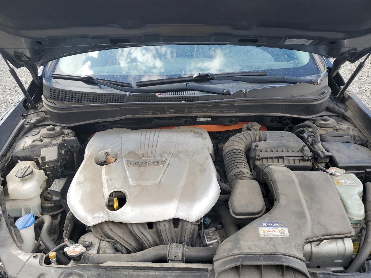 2011 Hyundai Sonata Hybrid VIN: KMHEC4A49BA018589 Lot: 86332225