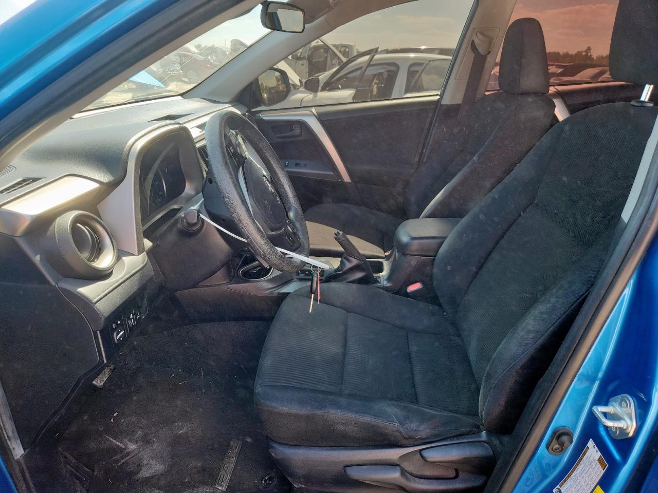 2018 Toyota Rav4 Le VIN: JTMZFREV8JJ192178 Lot: 82257025