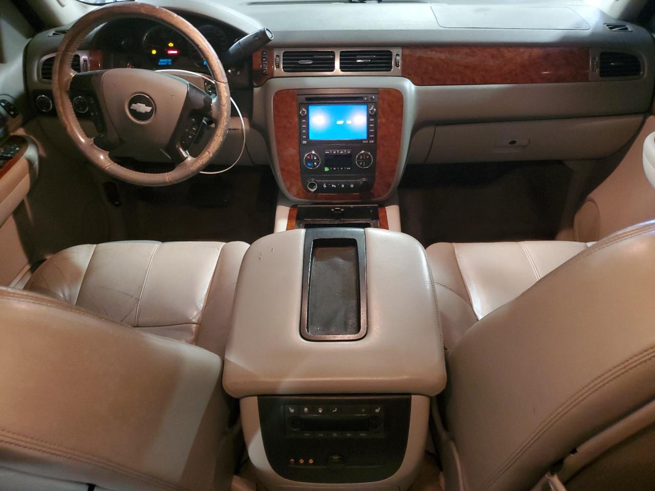 2008 Chevrolet Tahoe K1500 VIN: 1GNFK13088J120776 Lot: 90549685