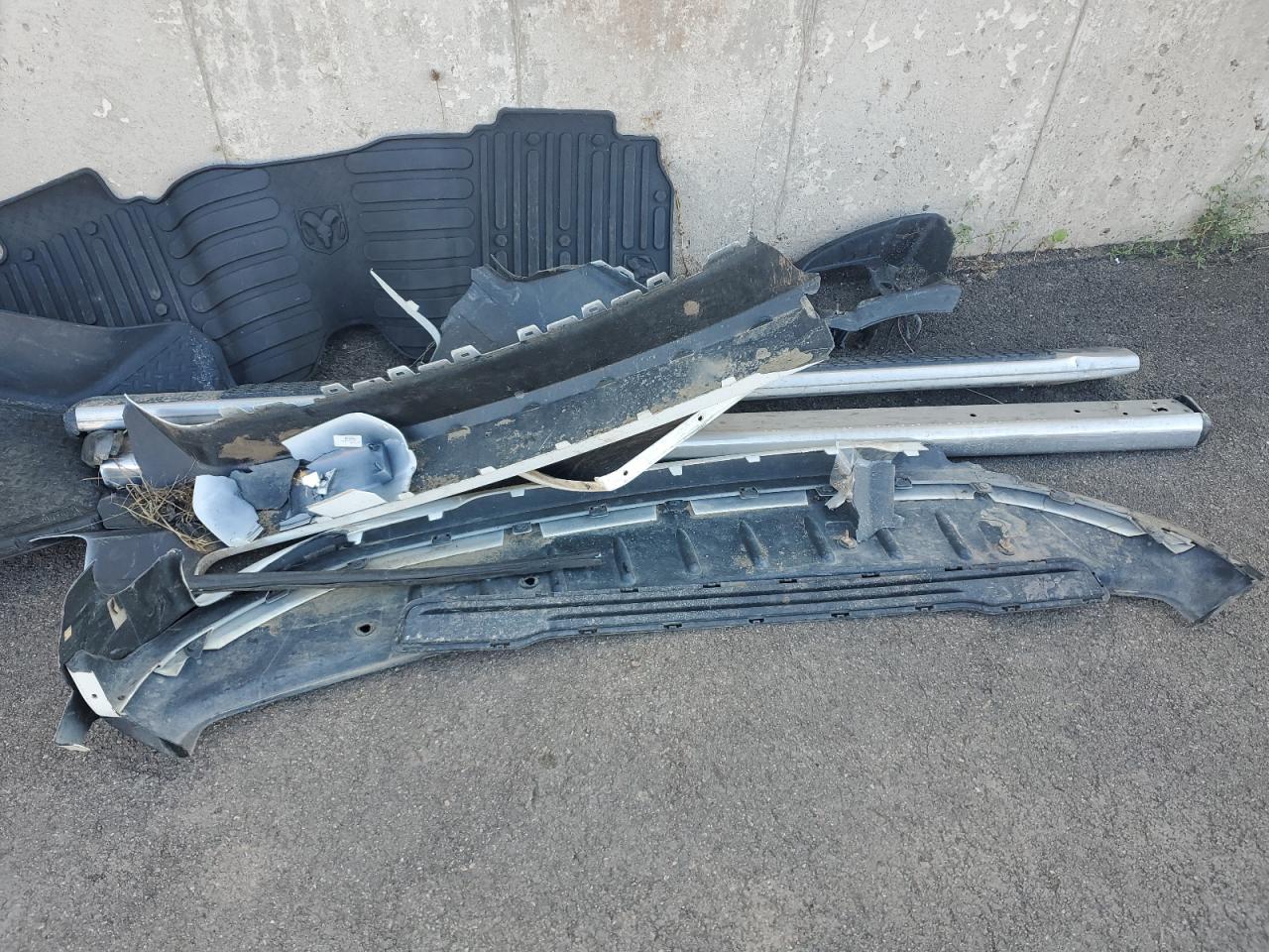 2018 Ram 1500 Sport VIN: 1C6RR7MT1JS120784 Lot: 84884595