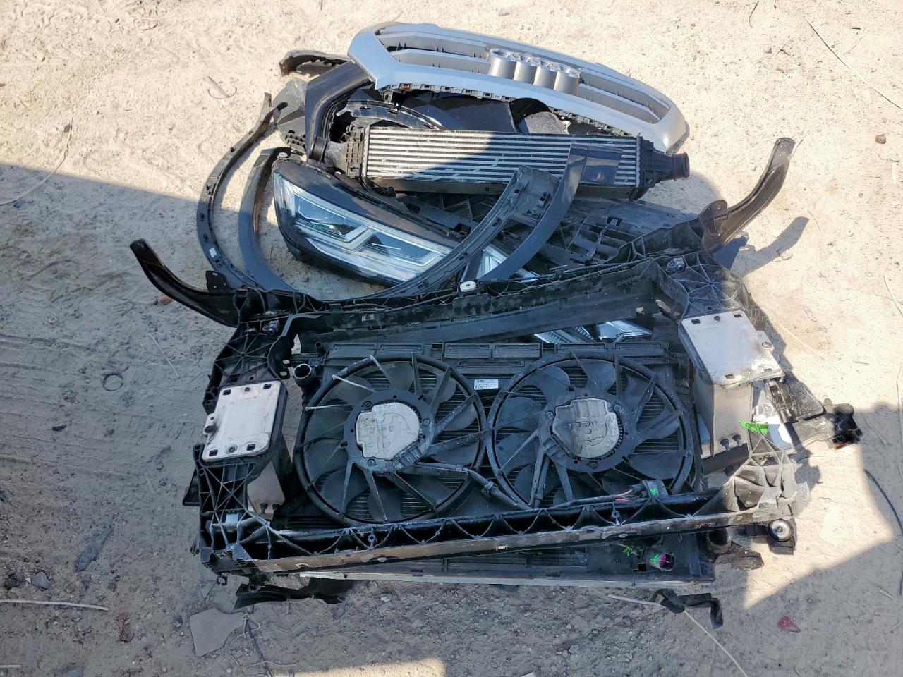 2018 Audi Sq5 Prestige VIN: WA1C4AFYXJ2047847 Lot: 84872945