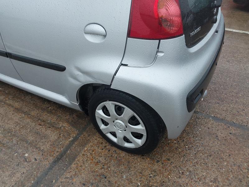 2010 PEUGEOT 107 1.0 URBAN 5DR 2-TRONIC