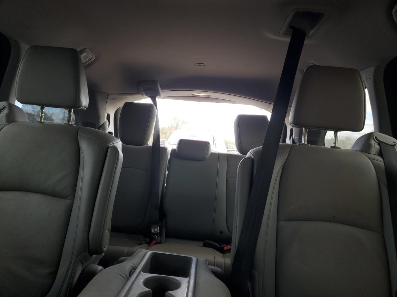 2018 Honda Odyssey Elite VIN: 5FNRL6H92JB107025 Lot: 87371025