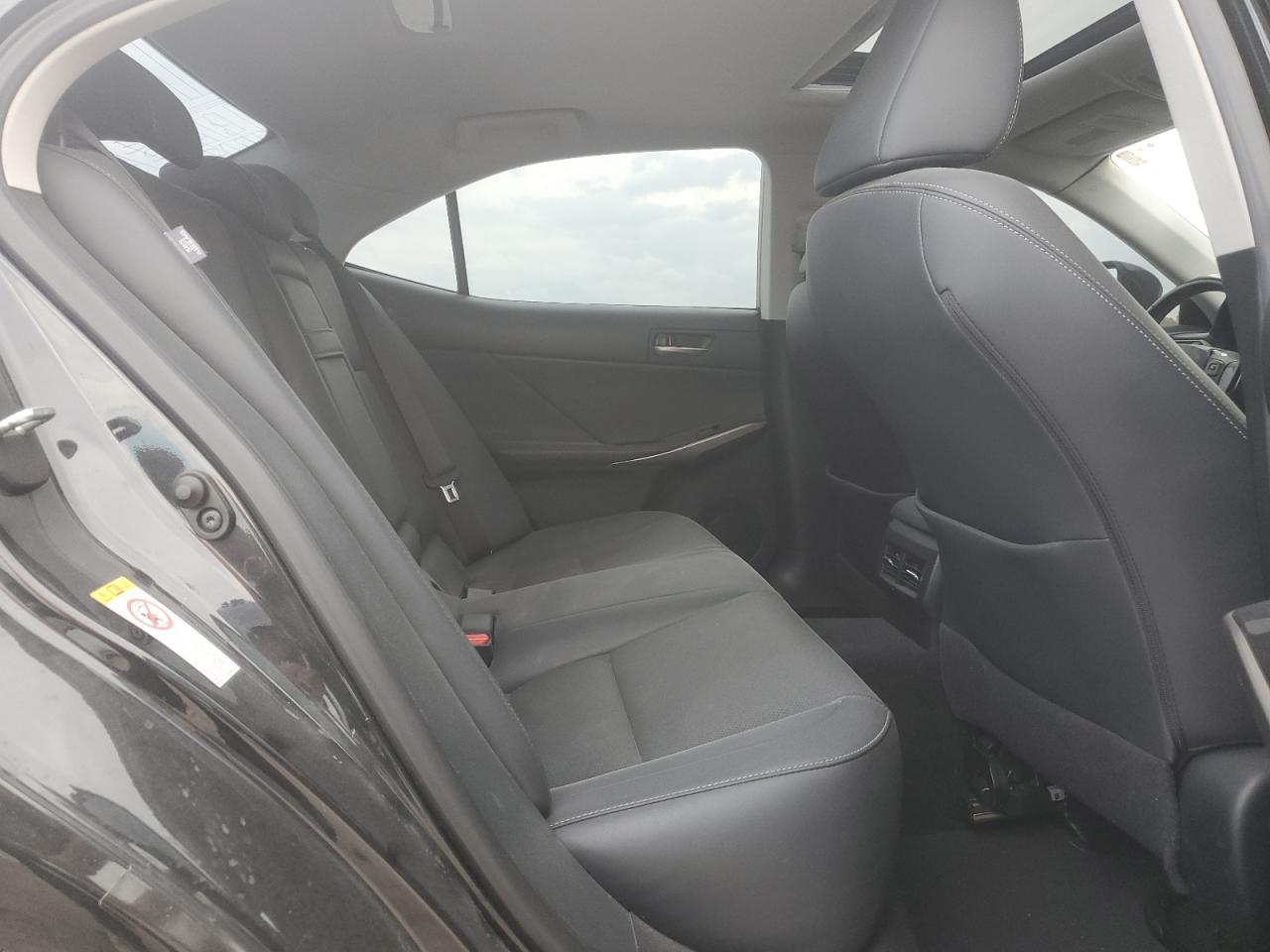 2017 Lexus Is 300 VIN: JTHCM1D21H5016983 Lot: 87107265