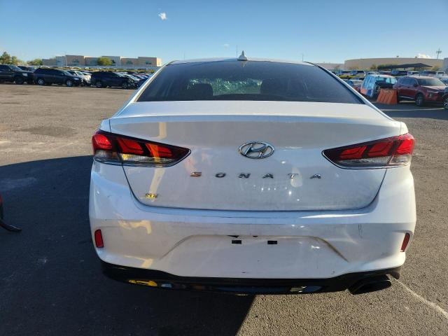 HYUNDAI SONATA 2018 Белы