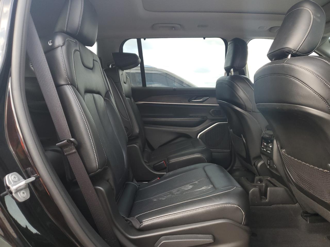 2022 Jeep Grand Cherokee L Limited VIN: 1C4RJKBG6N8632522 Lot: 85178215