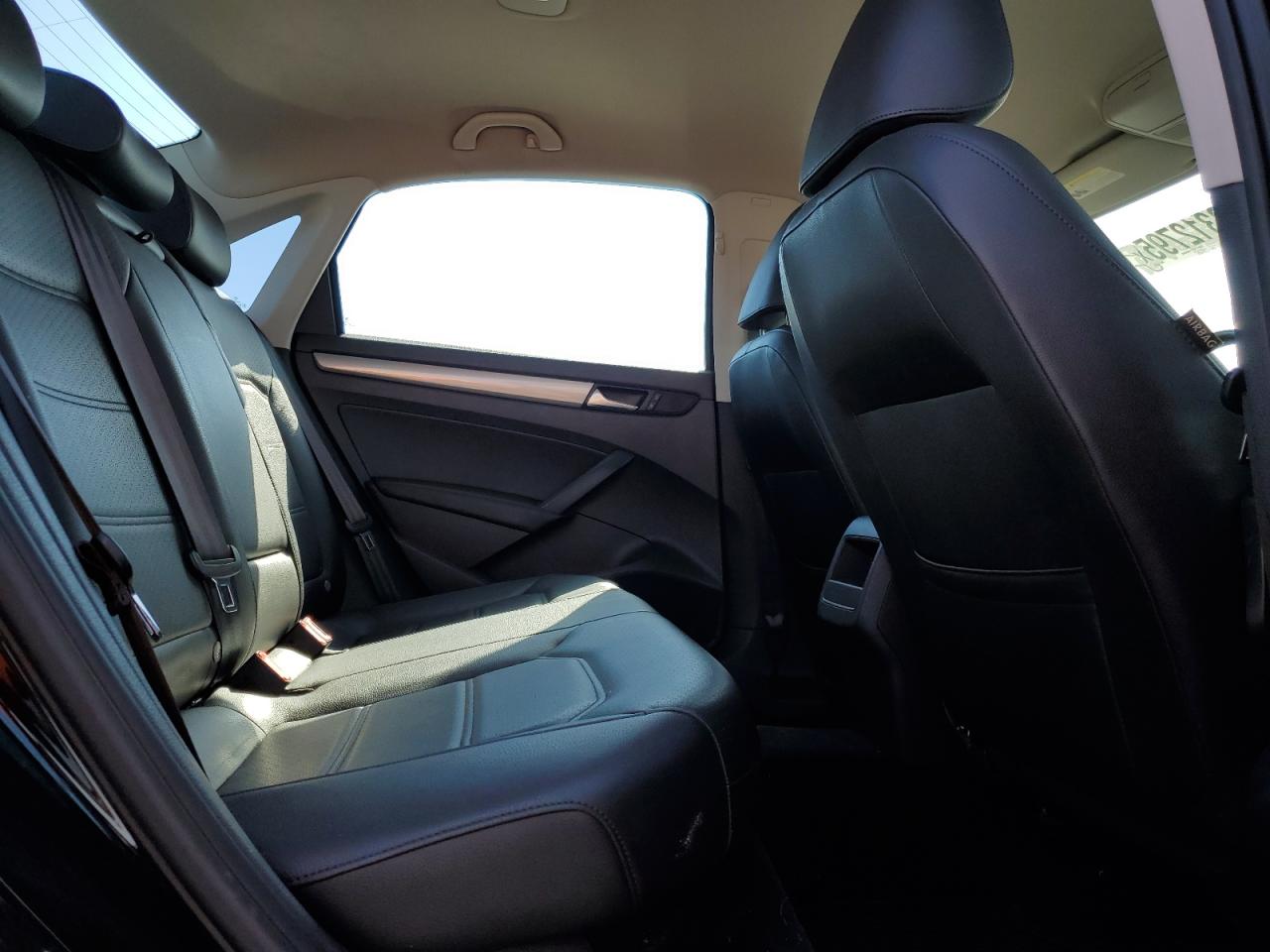 2015 Volkswagen Passat S VIN: 1VWAT7A33FC114589 Lot: 82312795