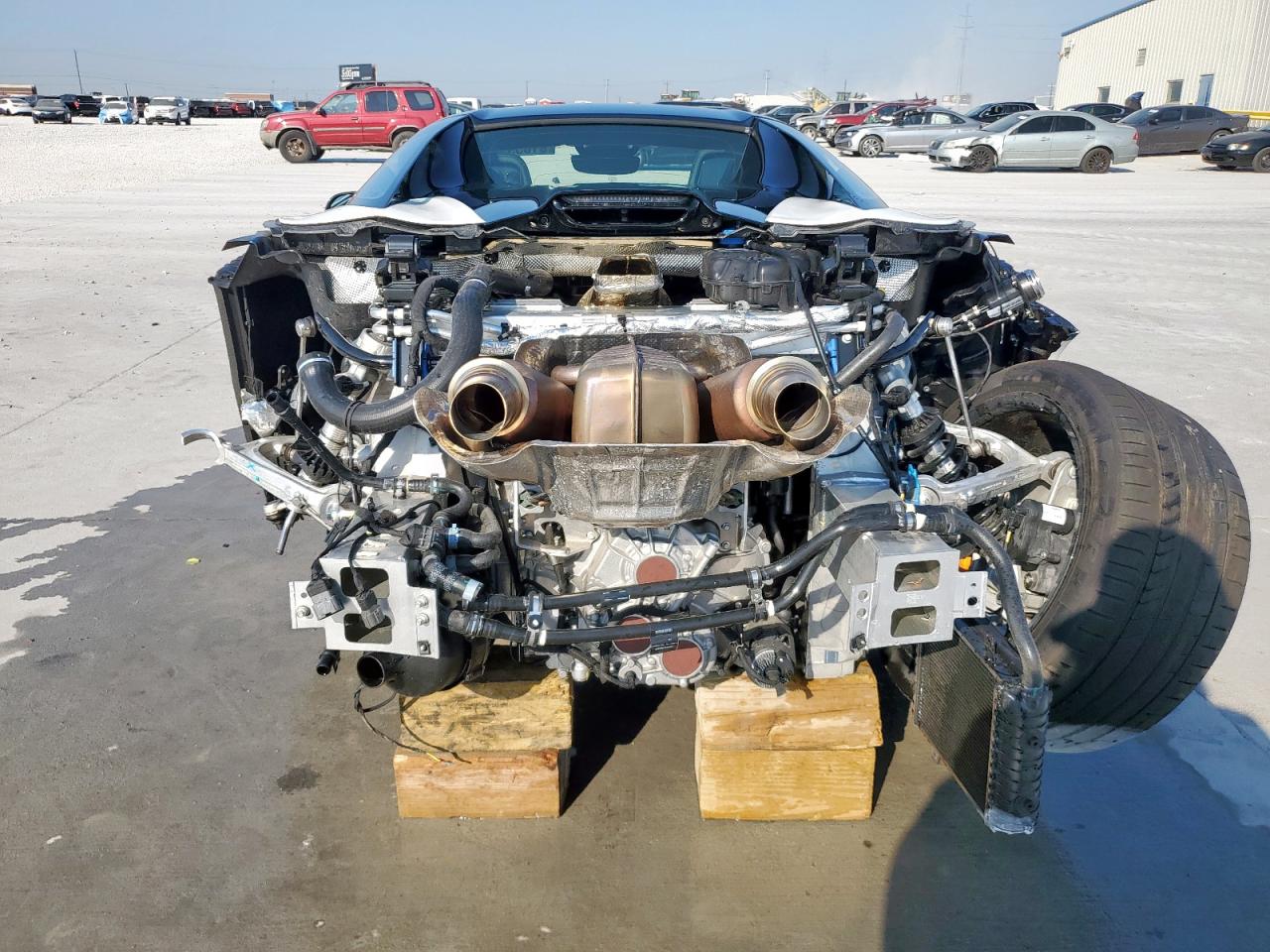 2025 Mclaren Automotive Artura VIN: SBM16BEA7SW003727 Lot: 81653105