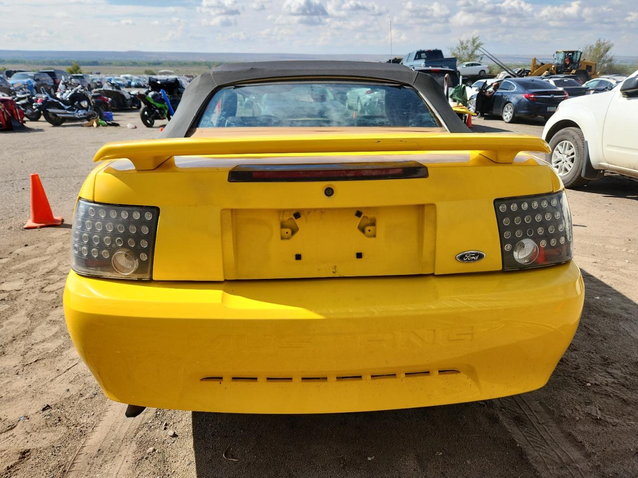 2004 Ford Mustang VIN: 1FAFP44684F204775 Lot: 82301525