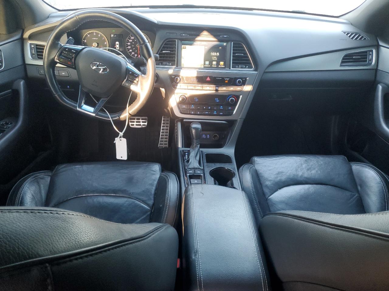 2015 Hyundai Sonata Sport VIN: 5NPE34AB5FH105097 Lot: 85582455