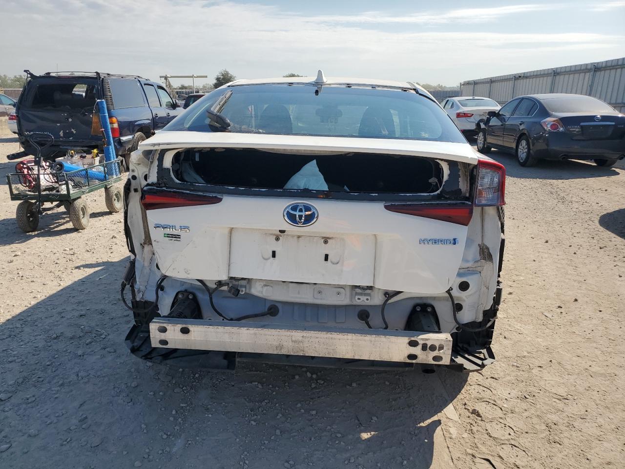 2022 Toyota Prius Night Shade VIN: JTDKAMFU0N3181761 Lot: 84227855