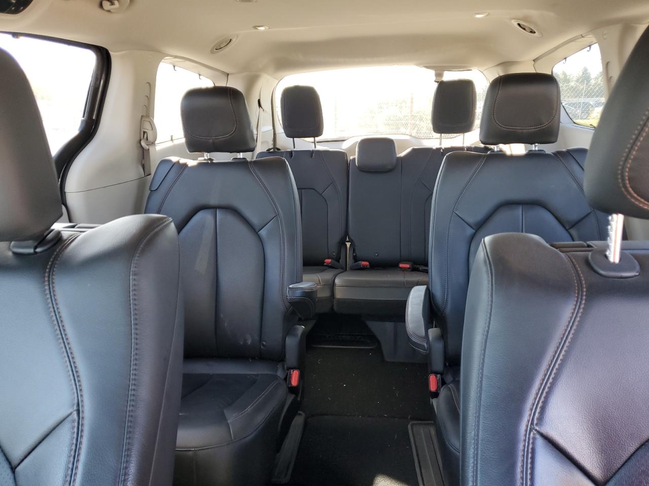 2020 Chrysler Pacifica Touring L Plus VIN: 2C4RC1EG9LR250227 Lot: 89877355