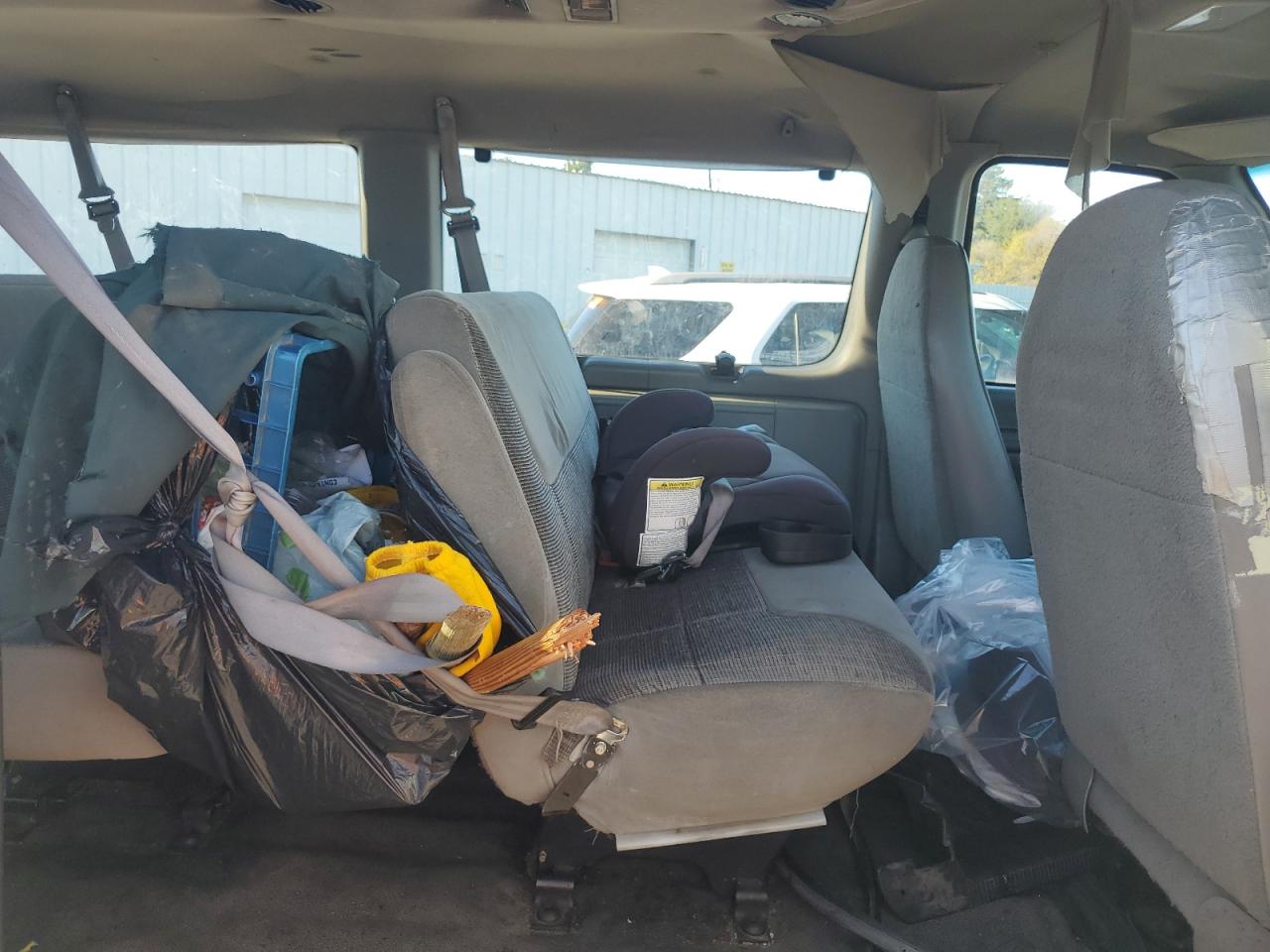 1997 Ford Econoline E350 Super Duty VIN: 1FBJS31L0VHA74329 Lot: 90767715