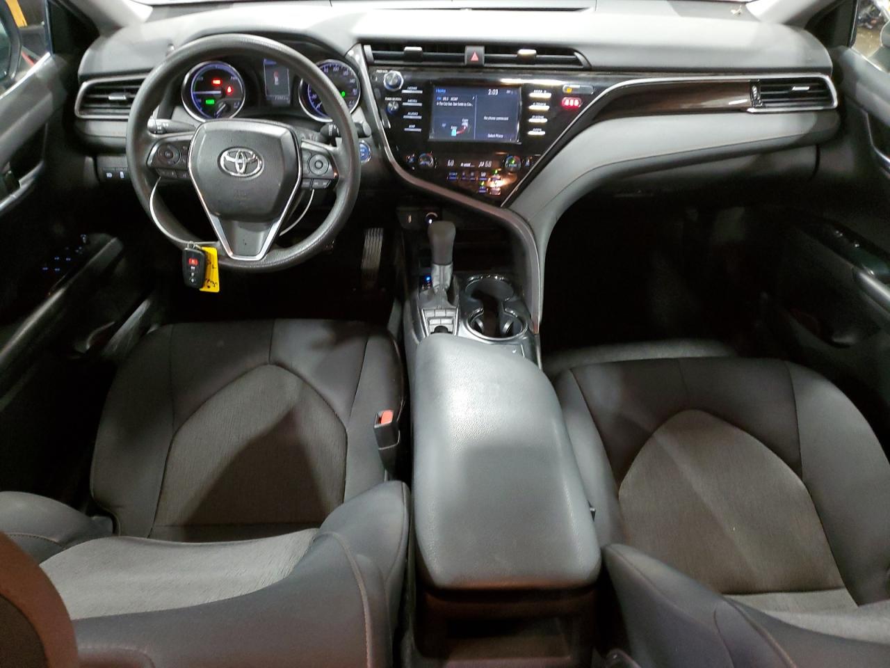 2019 Toyota Camry Le VIN: 4T1B31HK1KU005193 Lot: 84923905