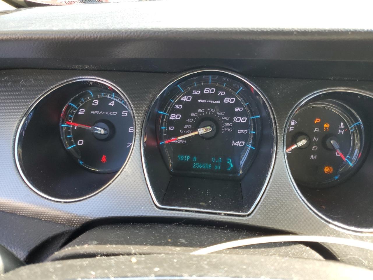 2011 Ford Taurus Sel VIN: 1FAHP2EW4BG125221 Lot: 90370715