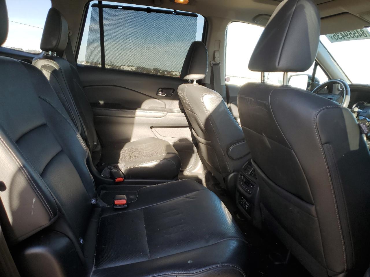 2017 Honda Pilot Touring VIN: 5FNYF6H90HB500972 Lot: 84559435