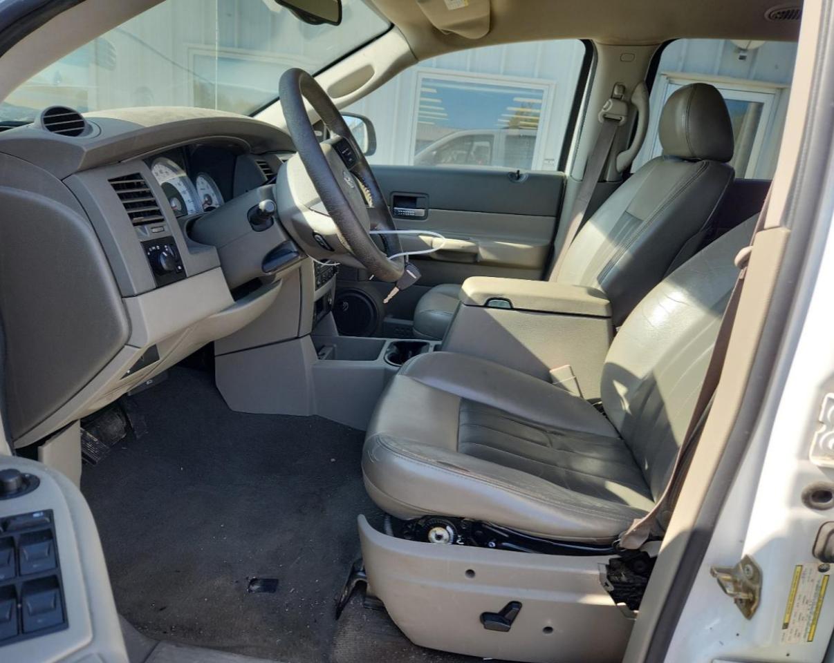 2005 Dodge Durango Limited VIN: 1D4HD58N05F521621 Lot: 90830185