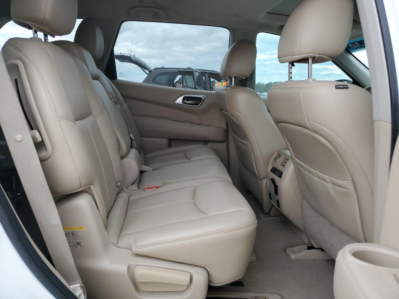 2015 Nissan Pathfinder S VIN: 5N1AR2MM6FC701793 Lot: 85165505